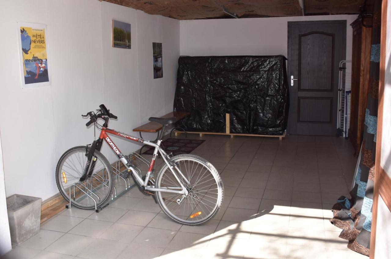 Chambre d'hôtes Le Cadran des Chauvelles Nevers Extérieur photo